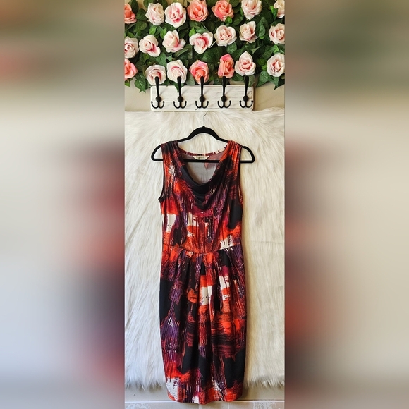 Current 2000's Cityscape Watercolor Sleeveless Midi Dress - Picture 1 of 8